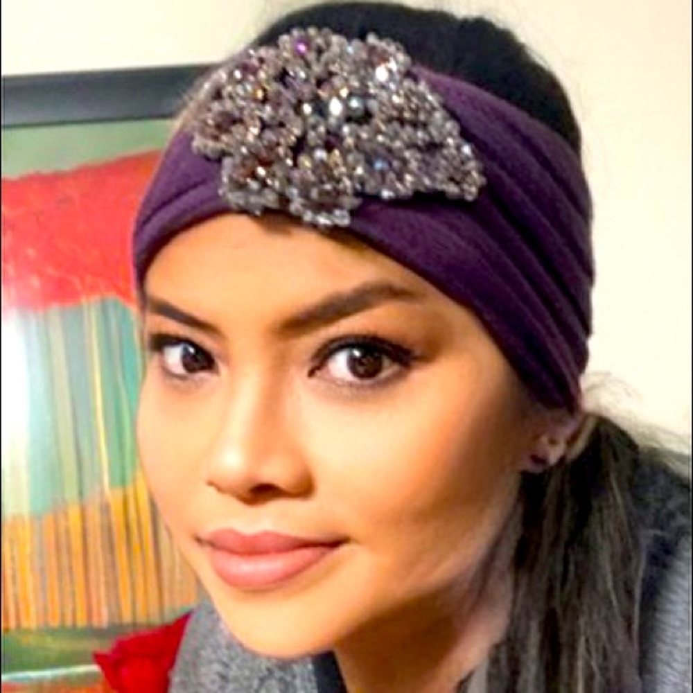 Gorgeous head band with rhinestones - Picture 2 of 3